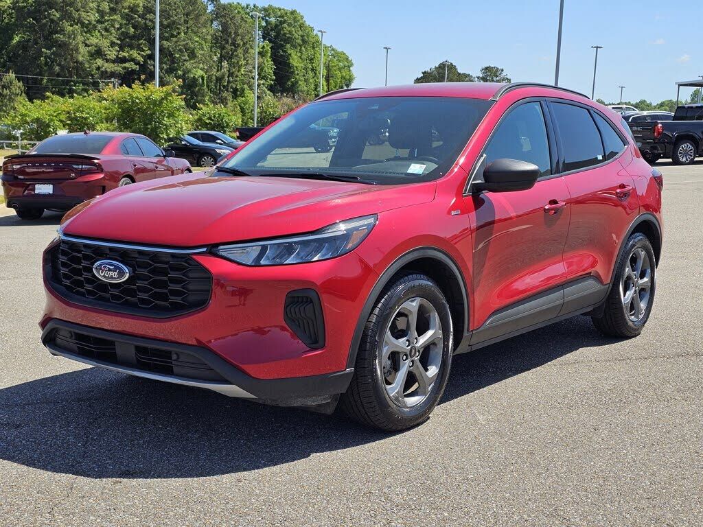 2025 FORD Escape