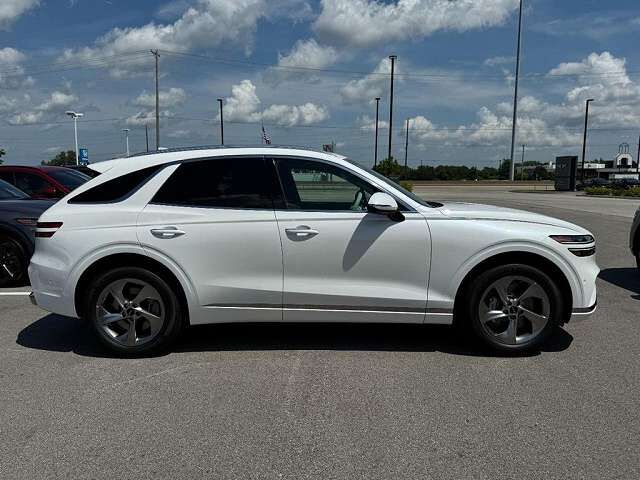 2026 GENESIS GV70