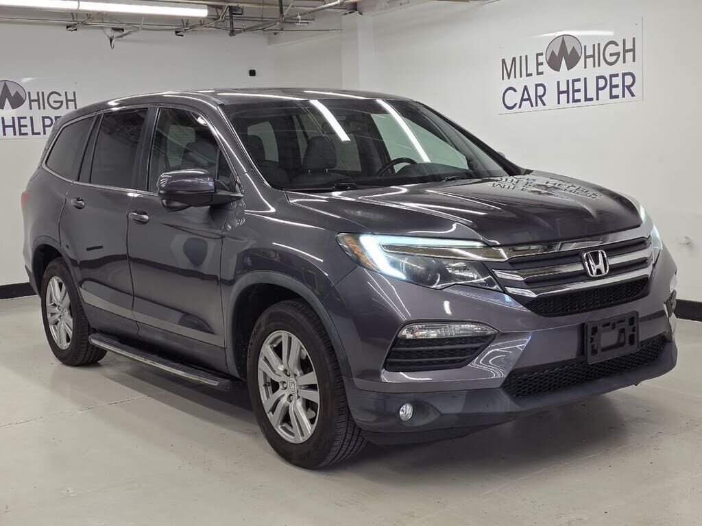 2017 HONDA Pilot