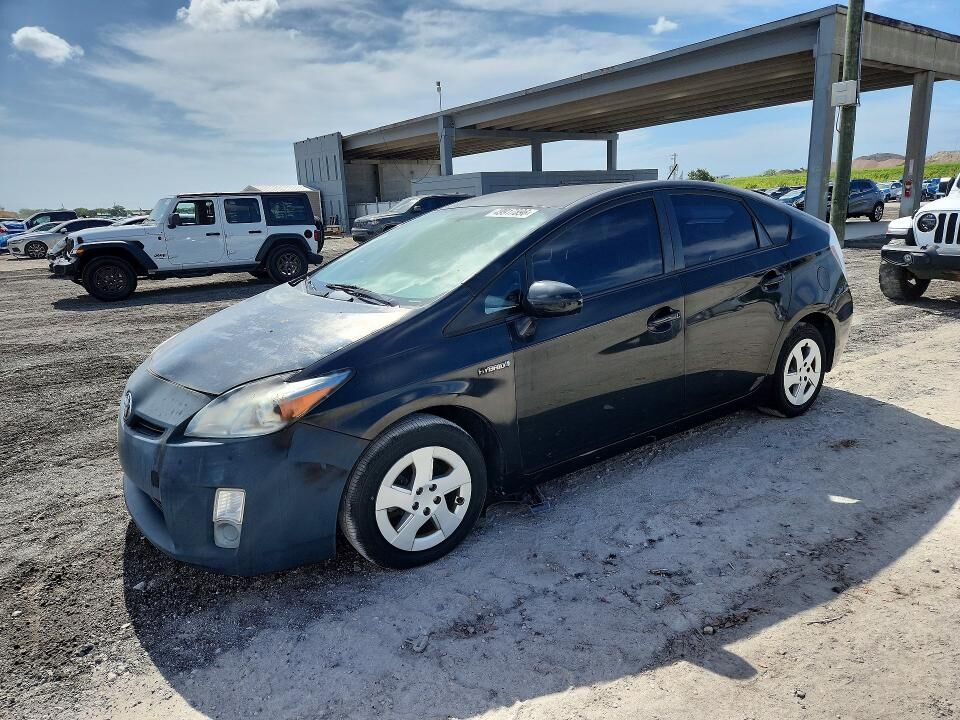 2011 TOYOTA PRIUS