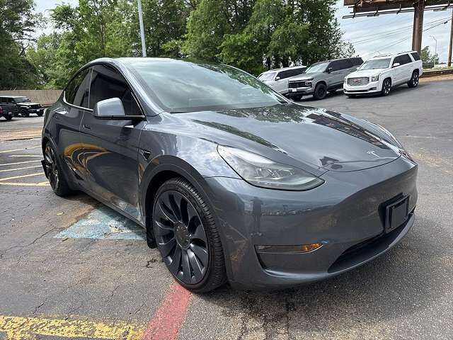 2022 TESLA Model Y