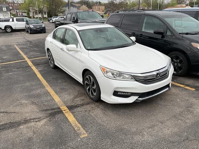 2017 HONDA Accord