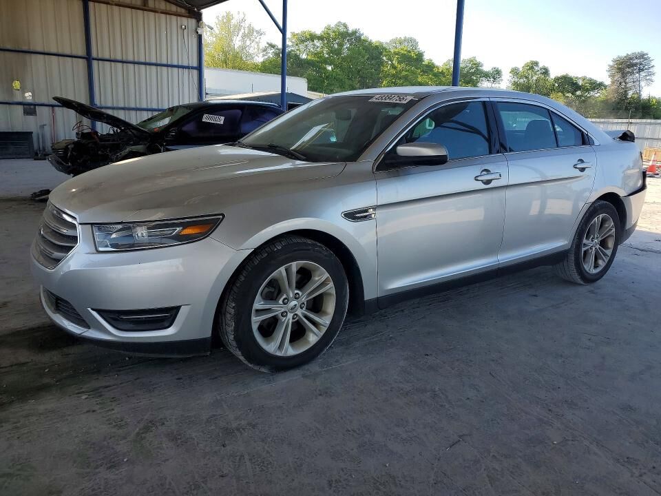 2015 FORD Taurus