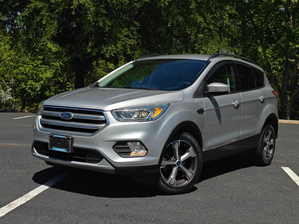 2017 FORD Escape