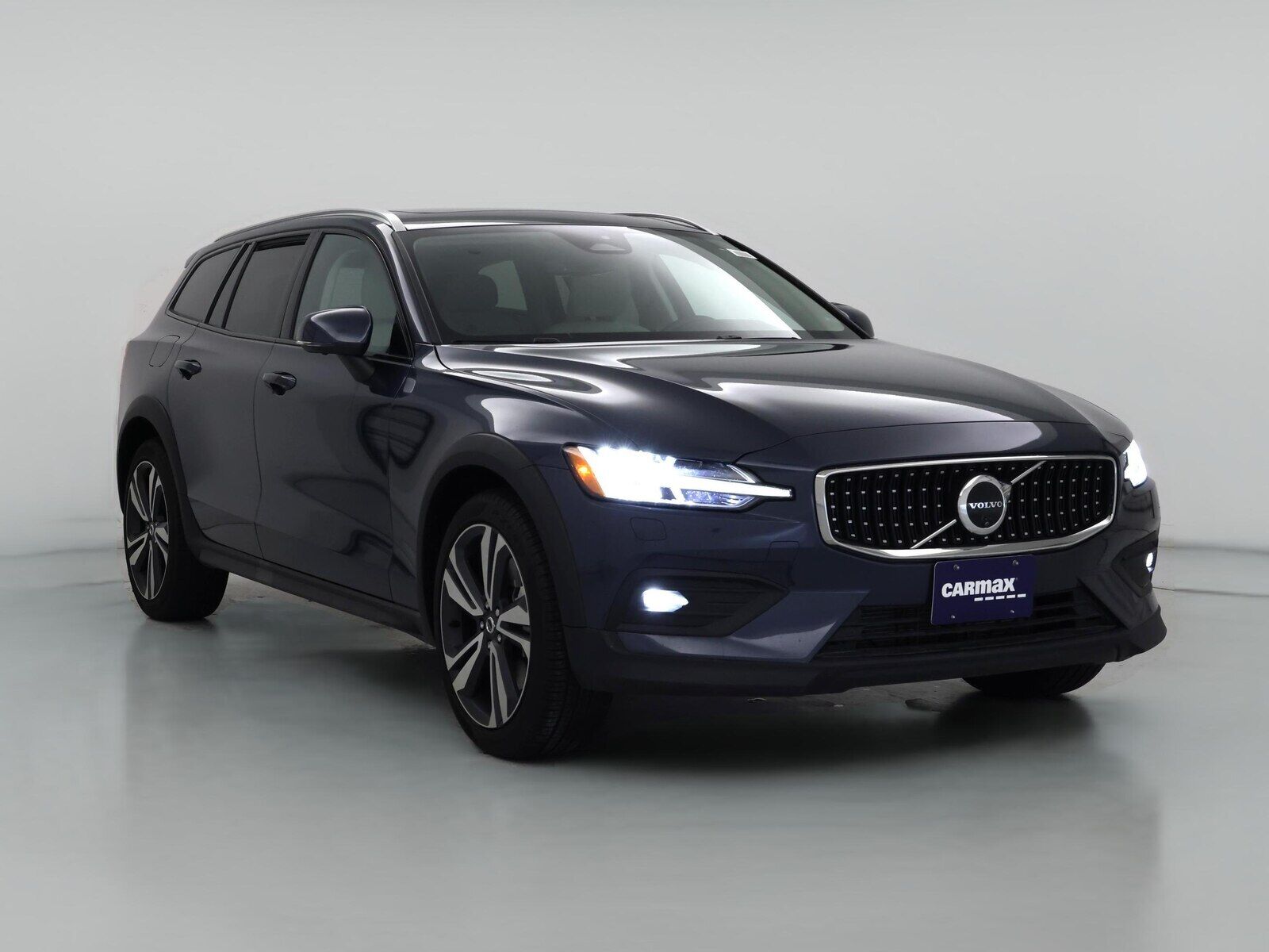 2024 VOLVO V60CC