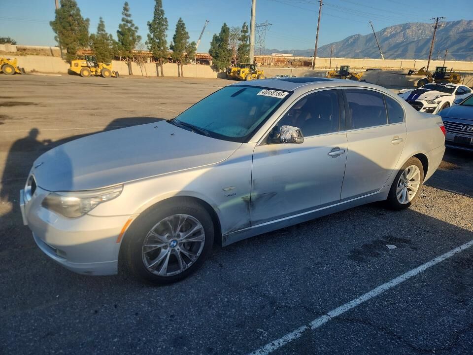 BMW 535i