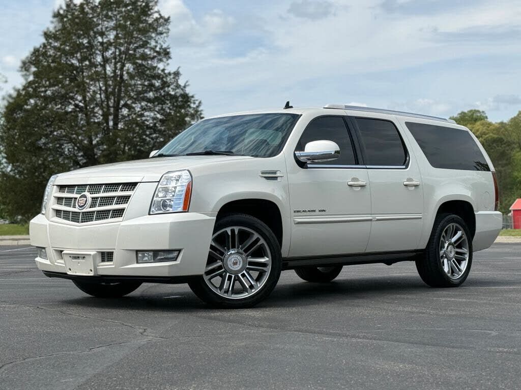 2014 CADILLAC Escalade