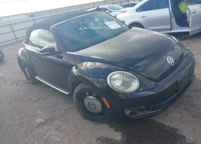 2015 VOLKSWAGEN Beetle