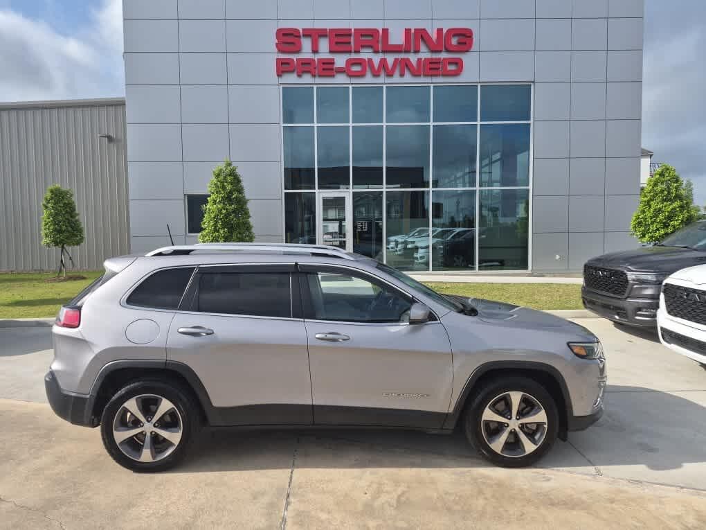2019 JEEP Cherokee