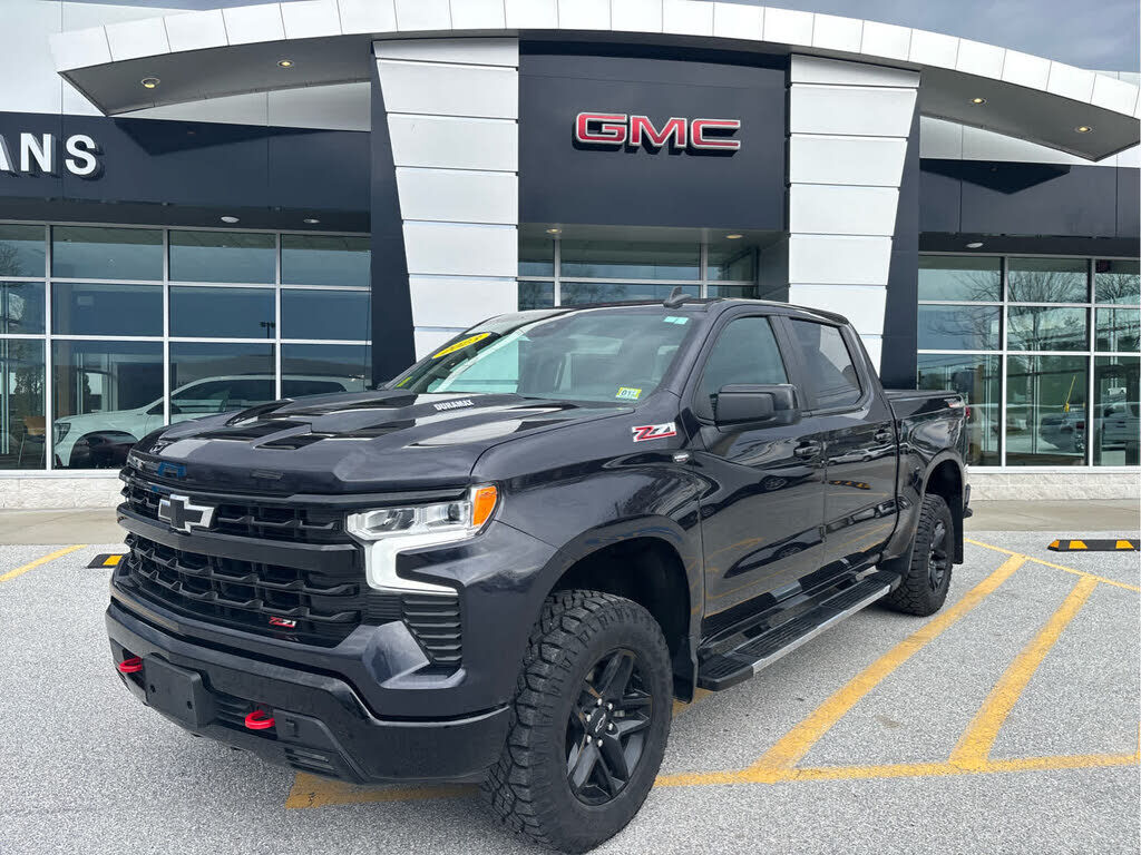 2023 CHEVROLET Silverado