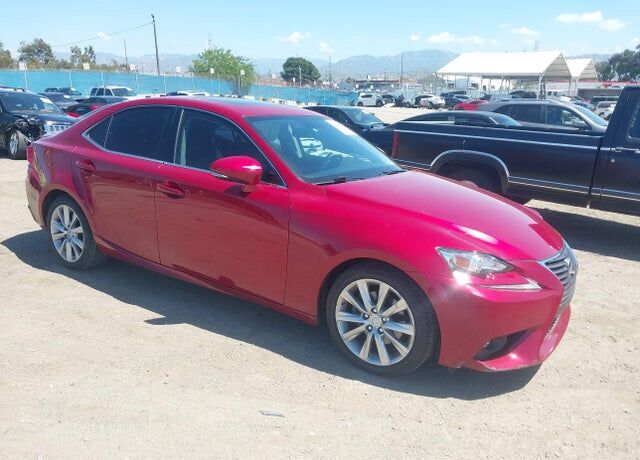 2015 LEXUS IS