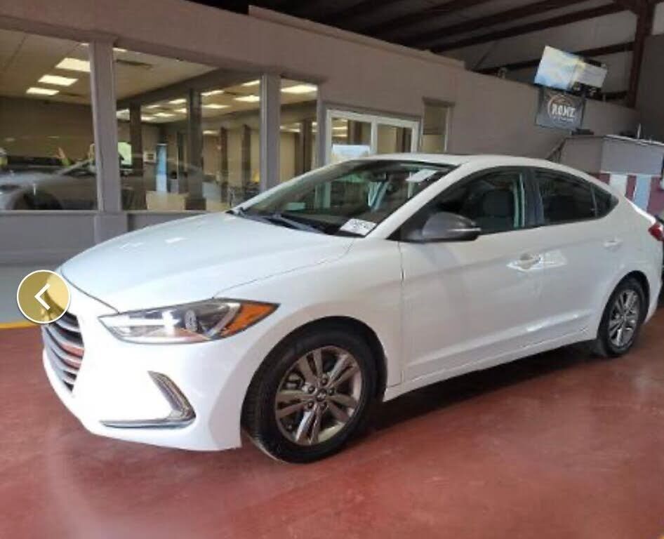 2018 HYUNDAI Elantra
