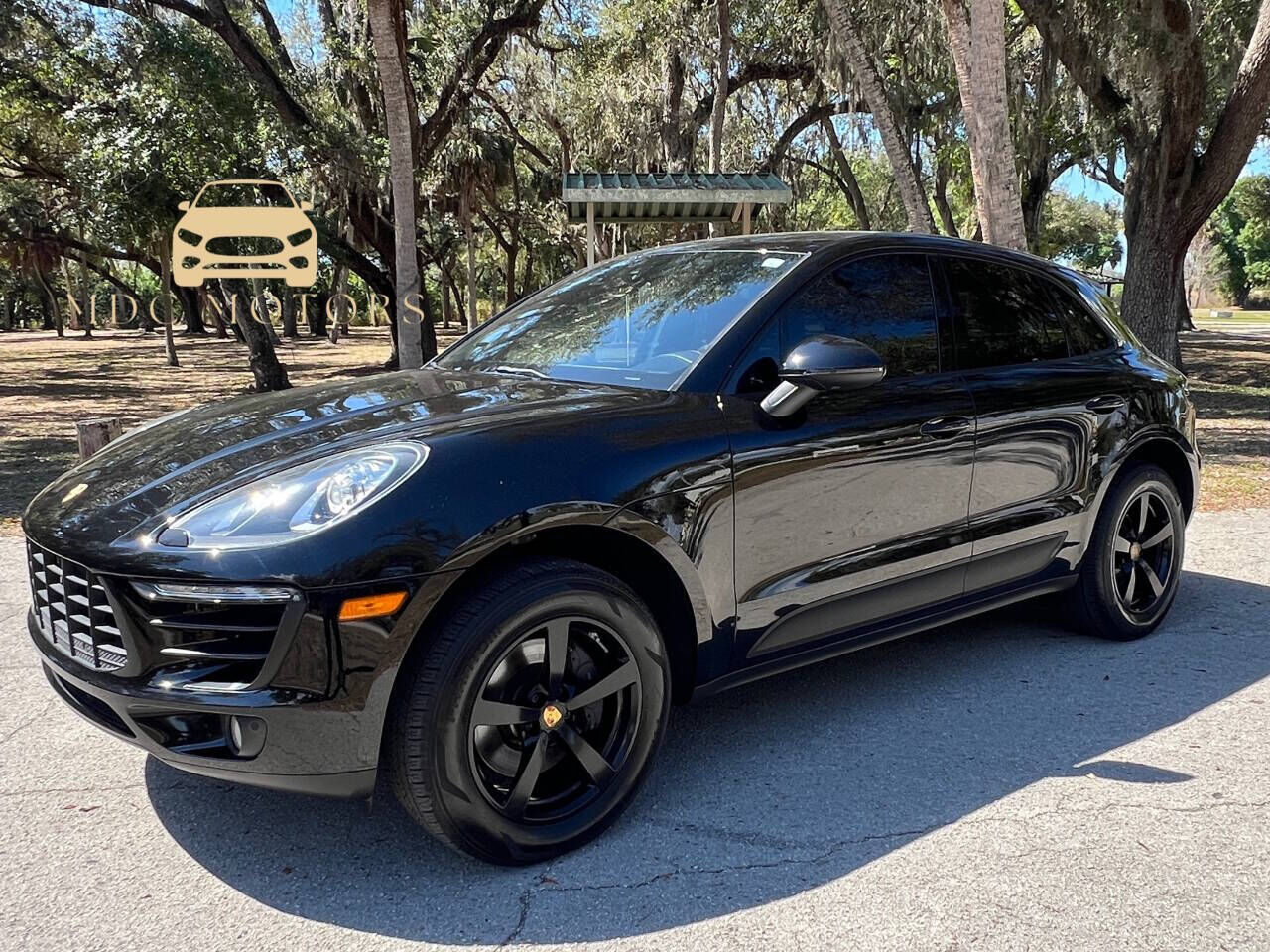 2018 PORSCHE Macan
