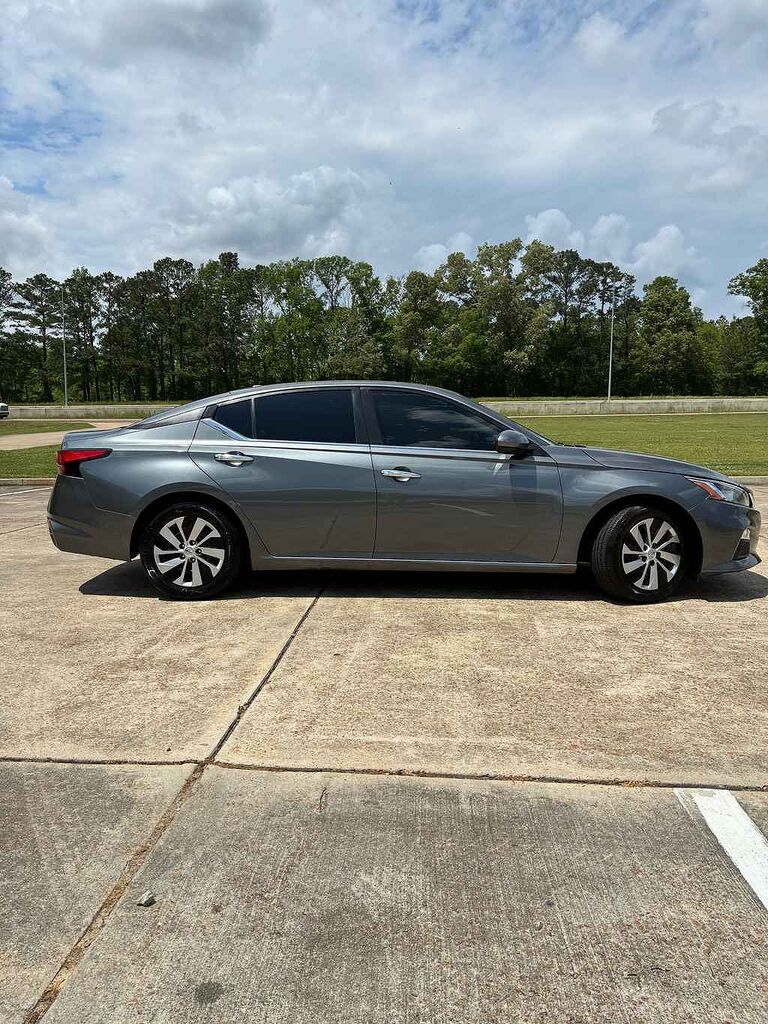 2019 NISSAN Altima