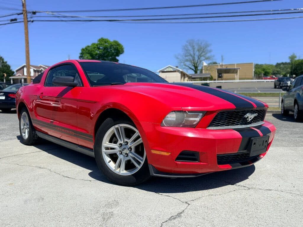 2010 FORD Mustang