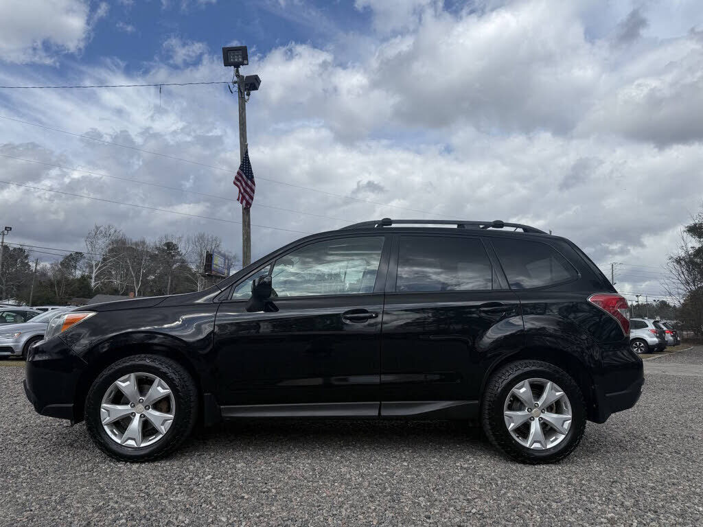 2014 SUBARU Forester