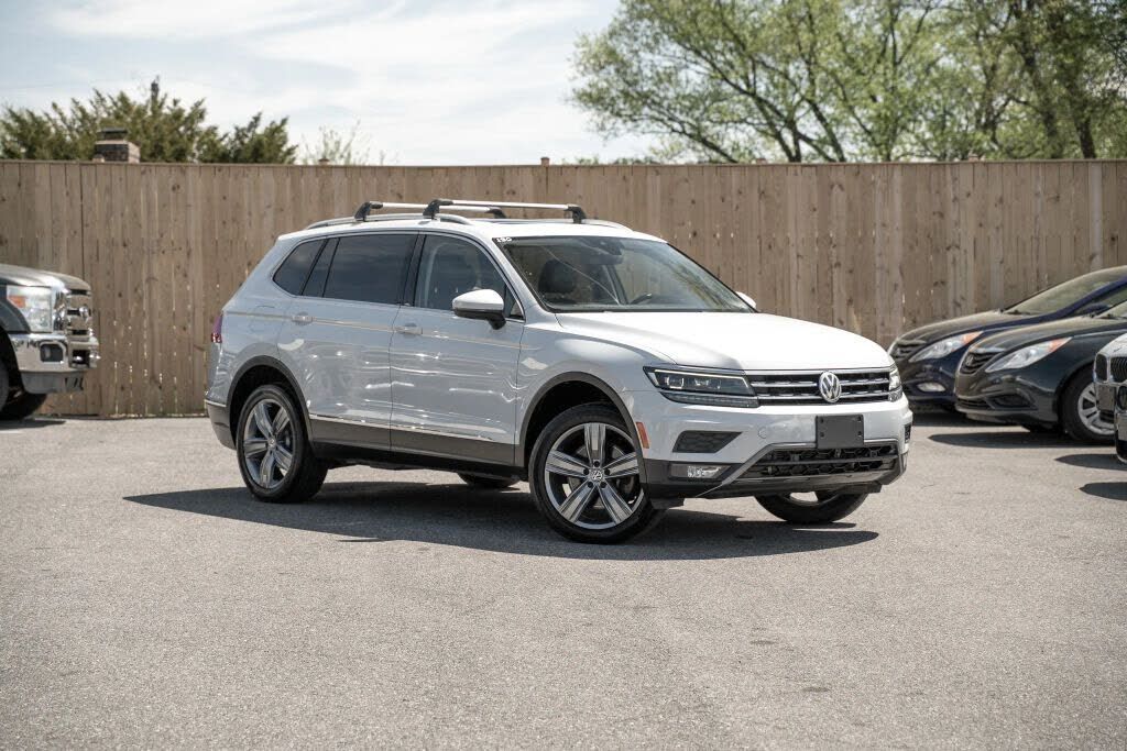 2019 VOLKSWAGEN Tiguan