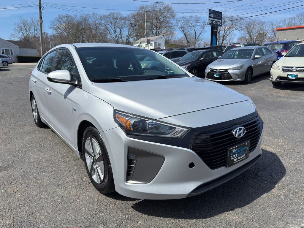 2017 HYUNDAI Ioniq