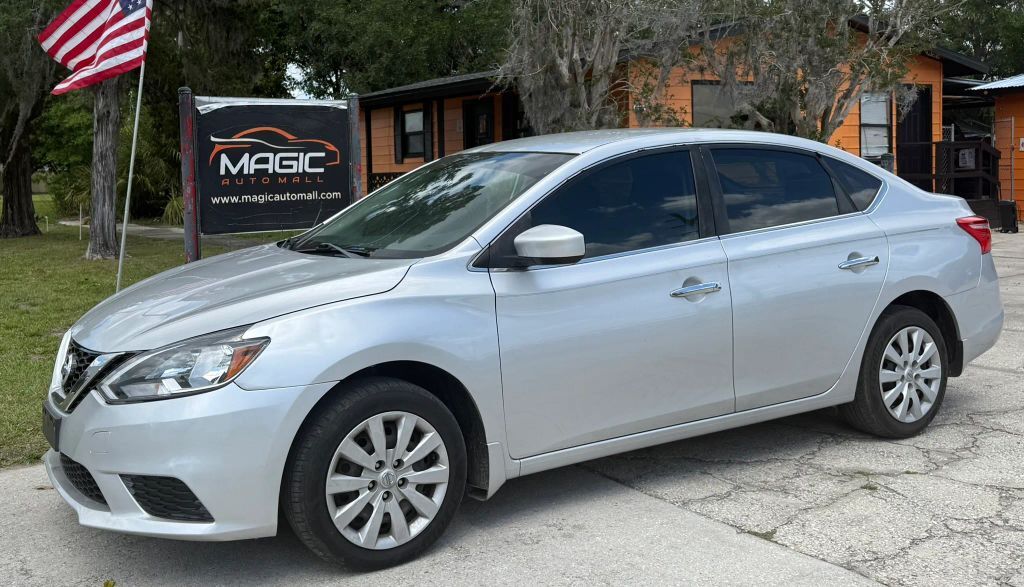 2016 NISSAN Sentra