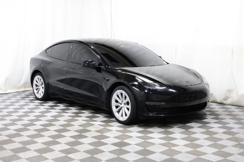 2021 TESLA Model 3