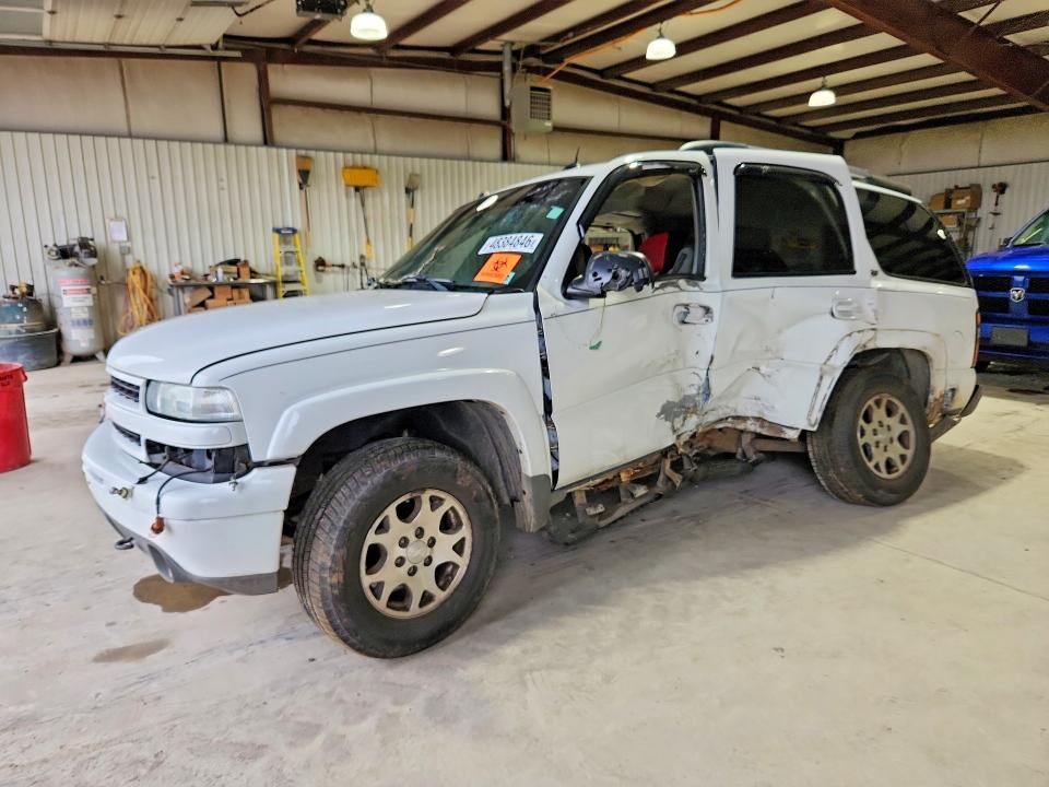2004 CHEVROLET Tahoe