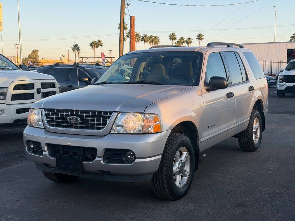 2004 FORD Explorer