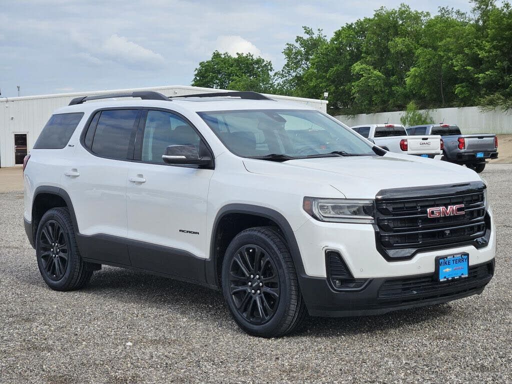 2023 GMC Acadia