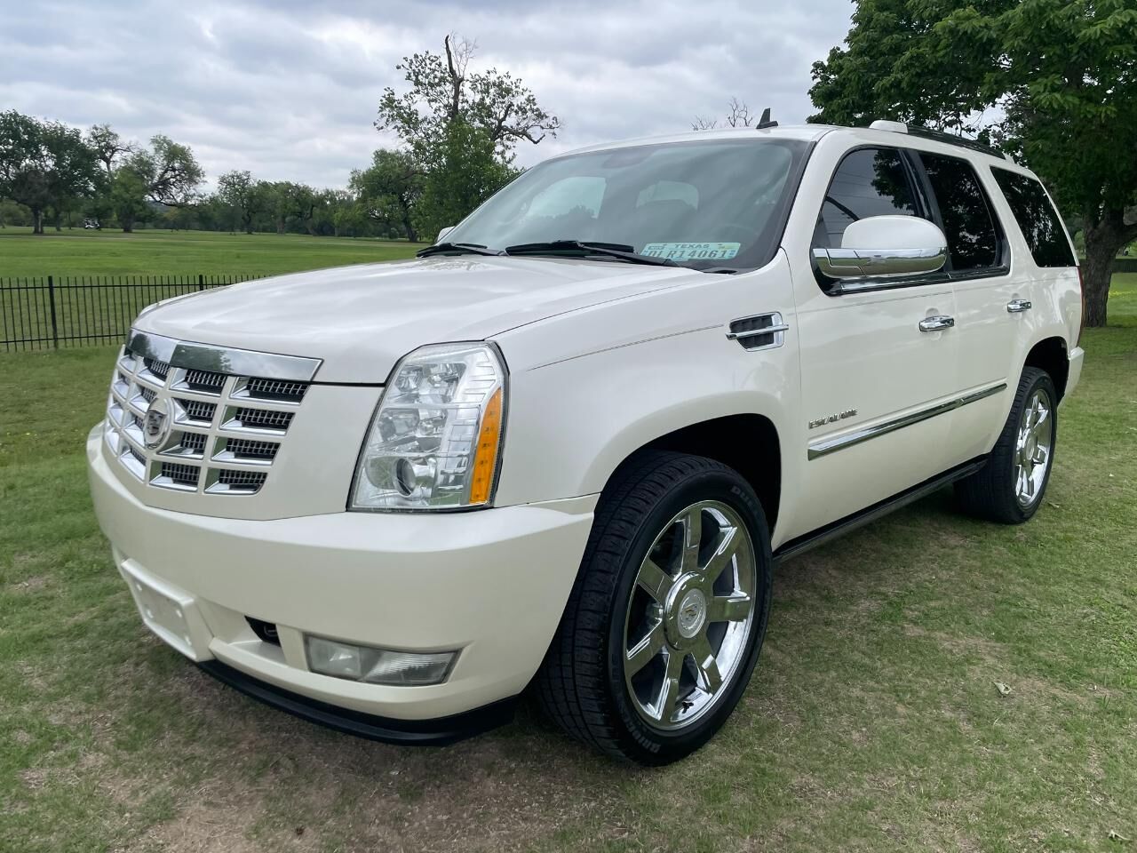 2011 CADILLAC Escalade