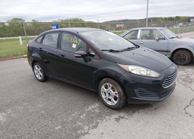 2015 FORD Fiesta