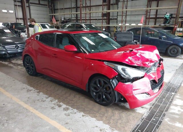2012 HYUNDAI Veloster