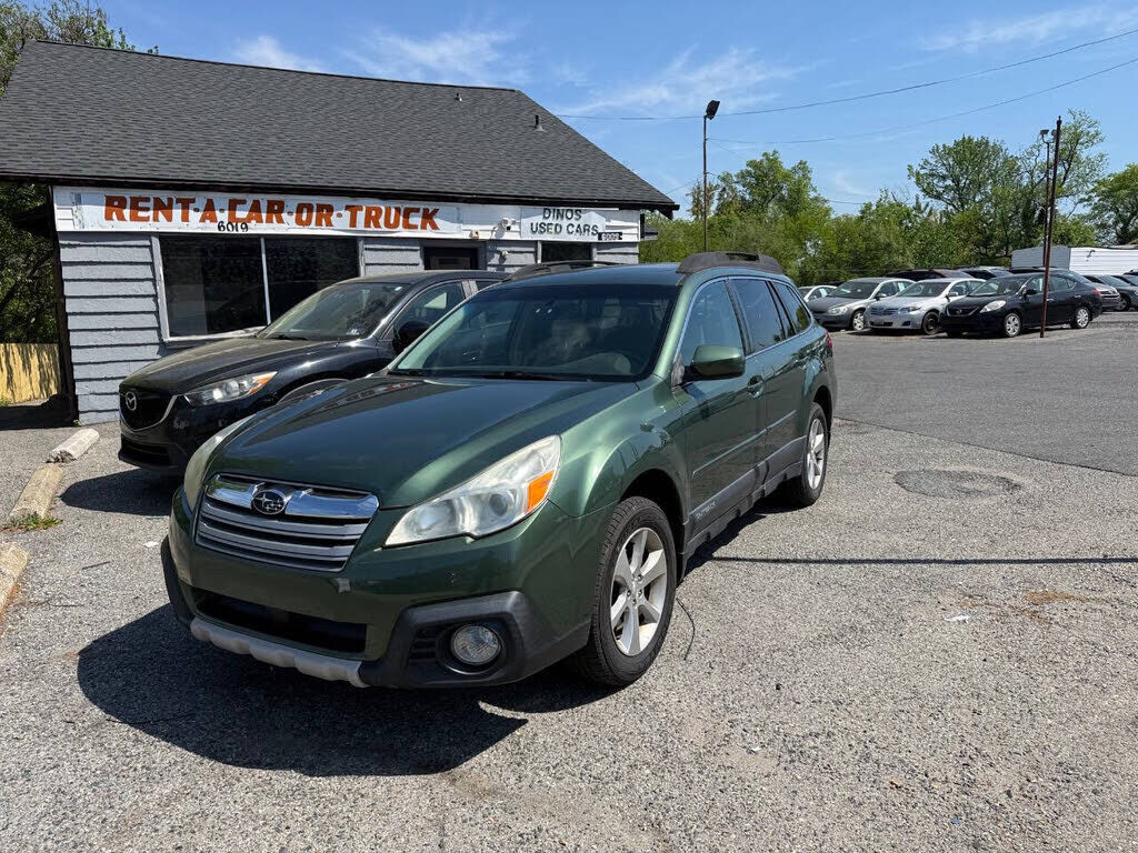 2013 SUBARU Outback