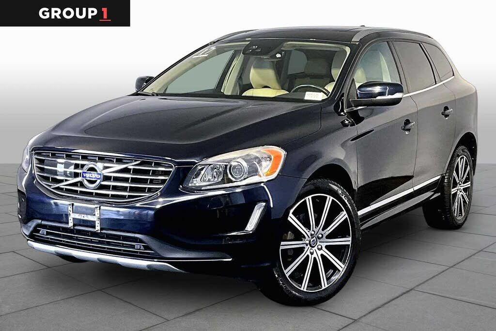 2017 VOLVO XC60