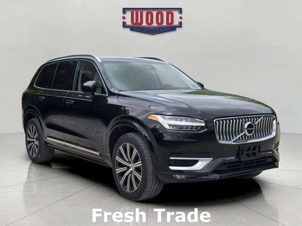 2023 VOLVO XC90