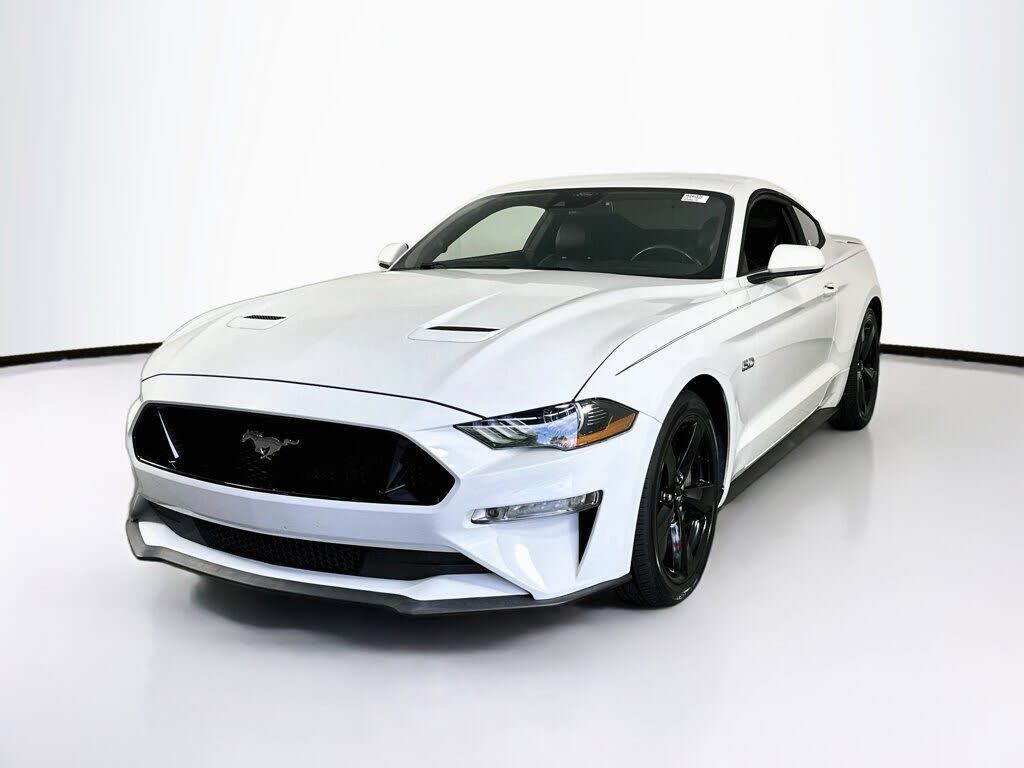 2021 FORD Mustang