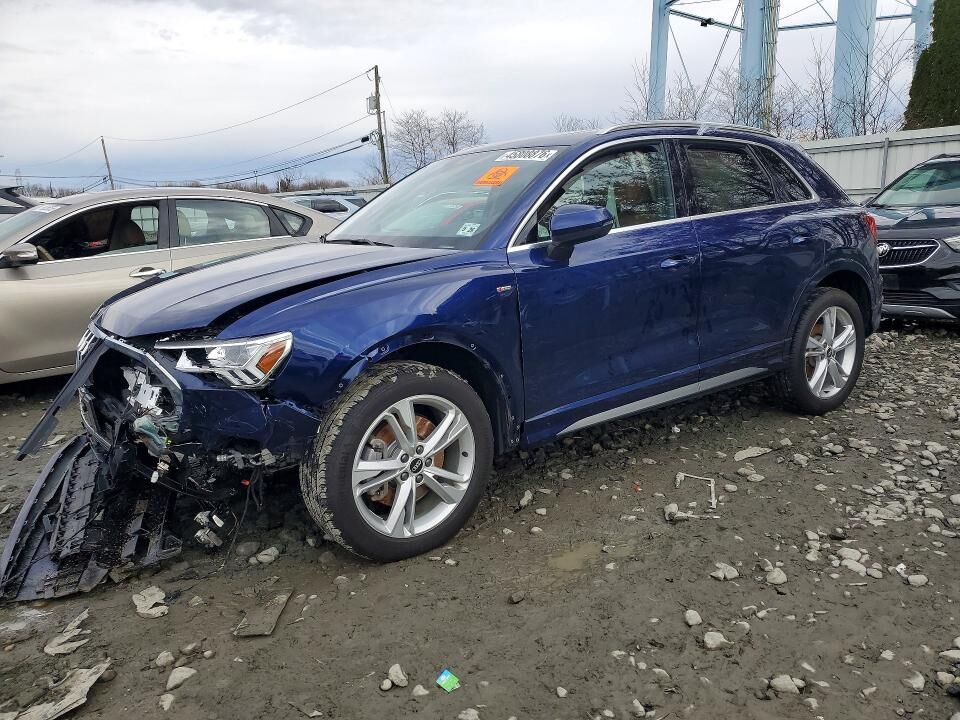 2022 AUDI Q3