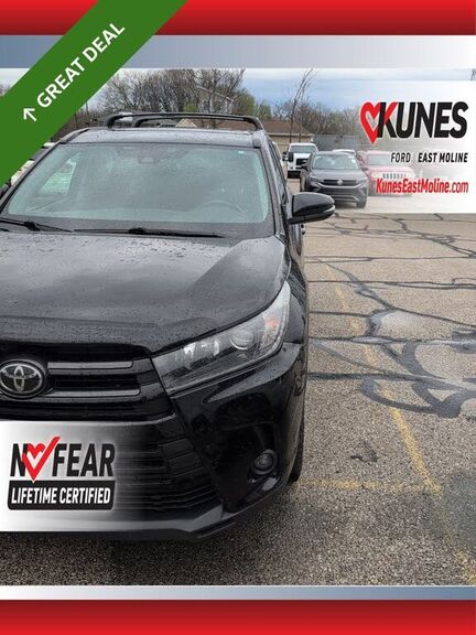 2019 TOYOTA Highlander