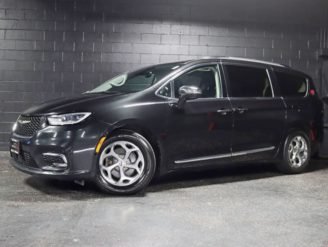 2022 CHRYSLER Pacifica