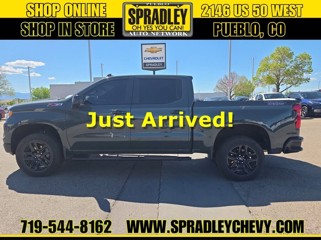 2025 CHEVROLET Silverado