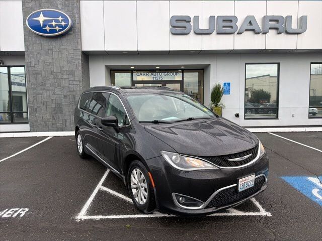 2019 CHRYSLER Pacifica