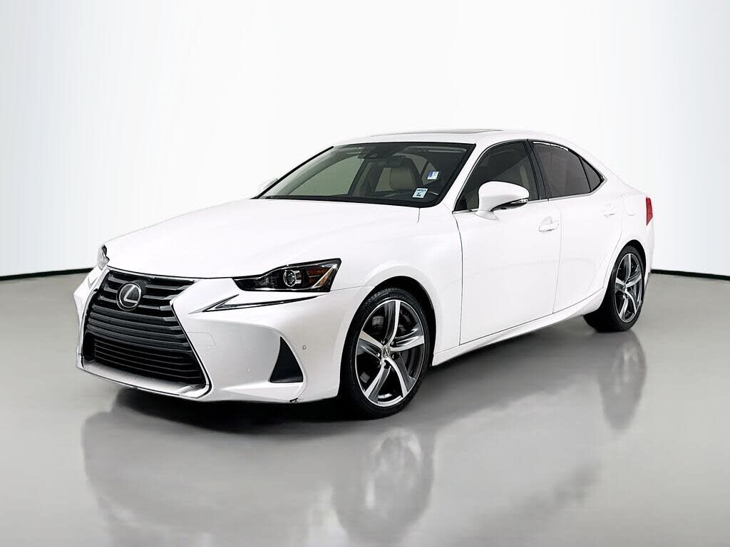 2017 LEXUS IS