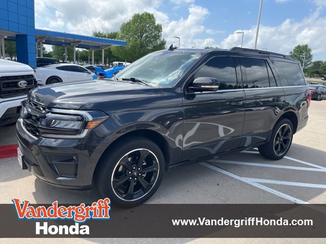 2022 FORD Expedition