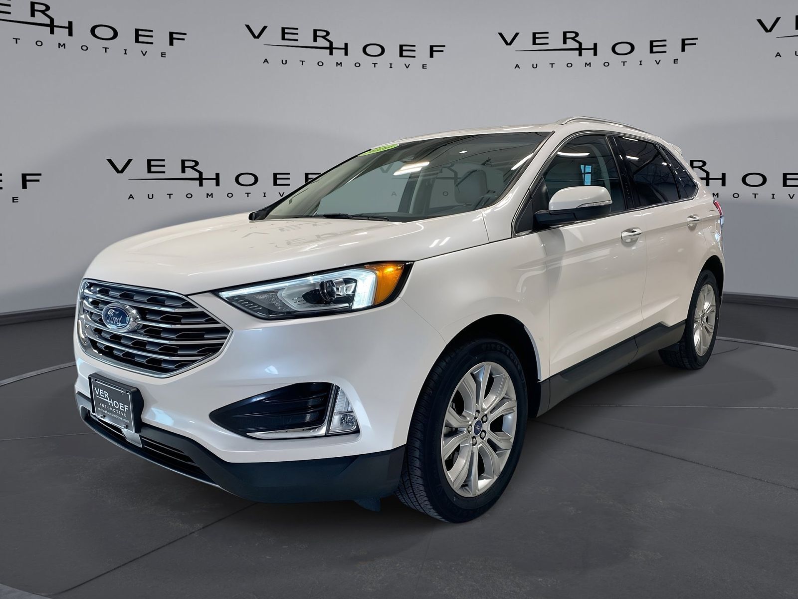 2019 FORD Edge