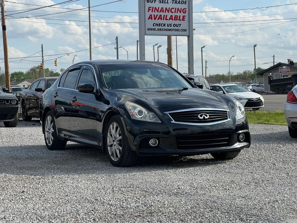 2011 INFINITI G37
