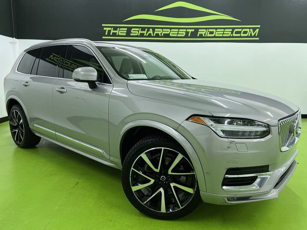 2023 VOLVO XC90