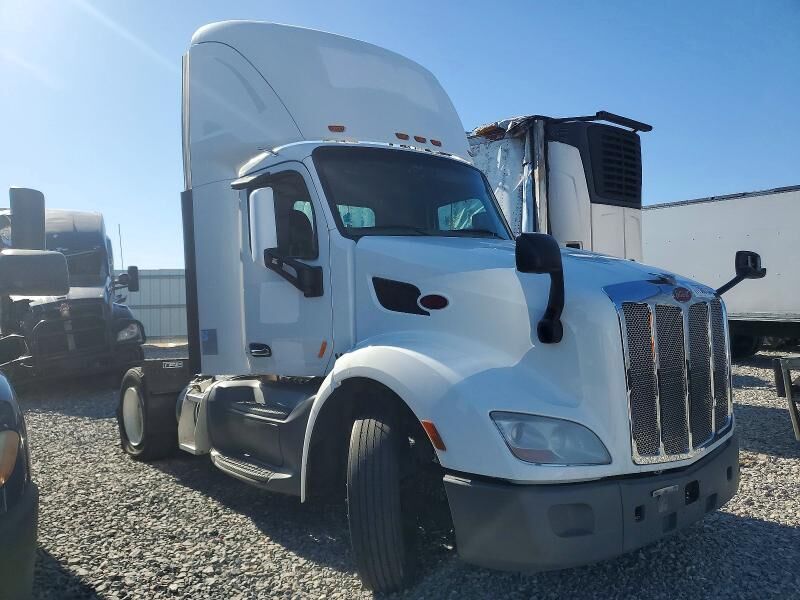2019 PETERBILT 579