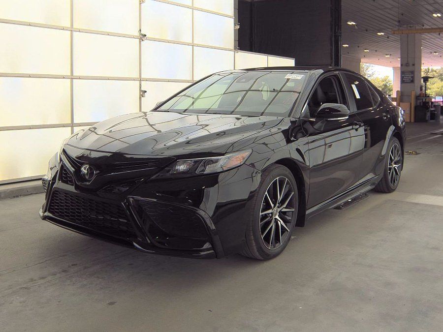 2024 TOYOTA Camry