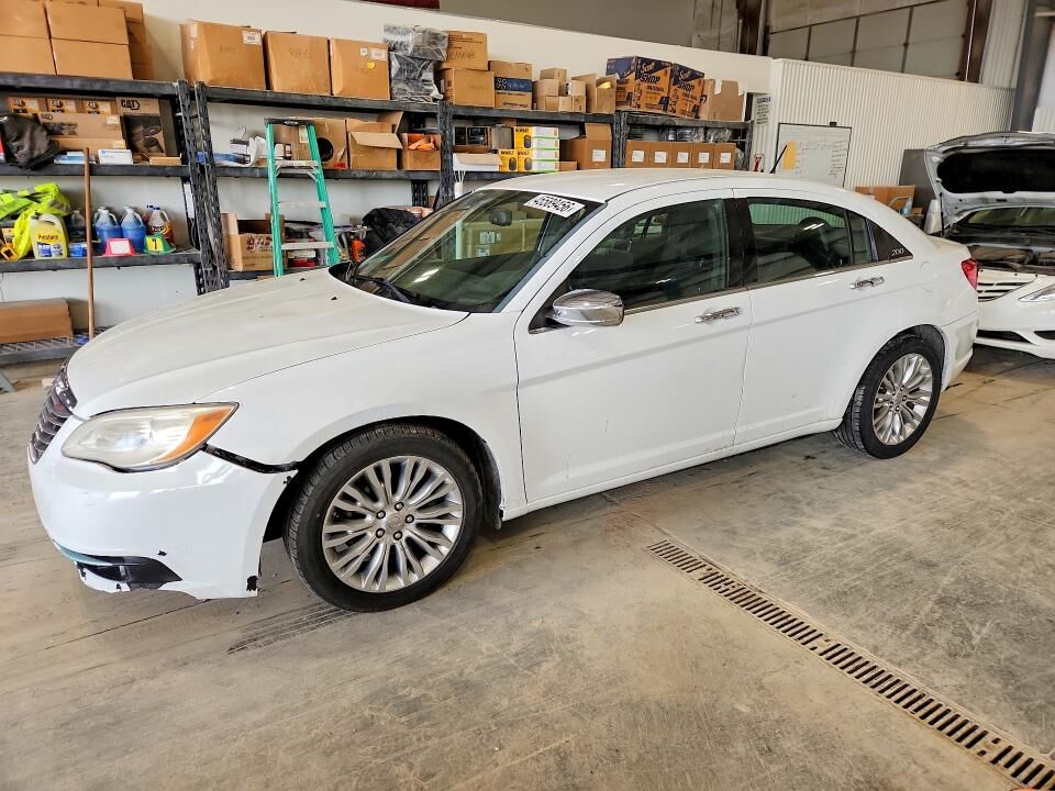 2012 CHRYSLER 200