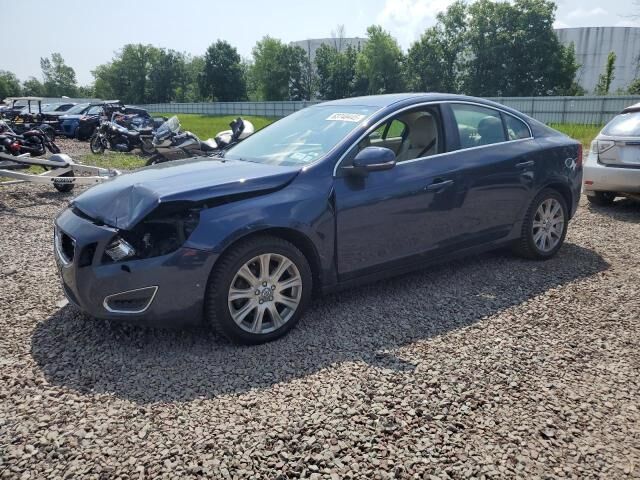 2013 VOLVO S60
