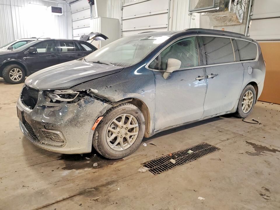 2022 CHRYSLER Pacifica