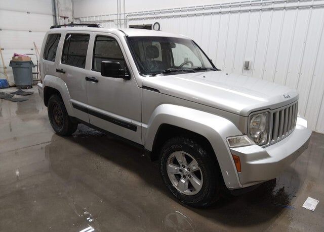 2012 JEEP Liberty